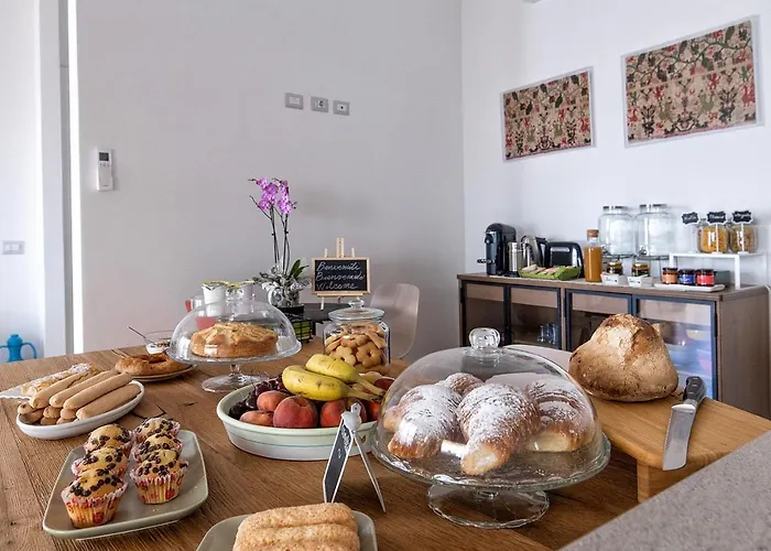 Bed & Breakfast Bisu Isola Di 4*